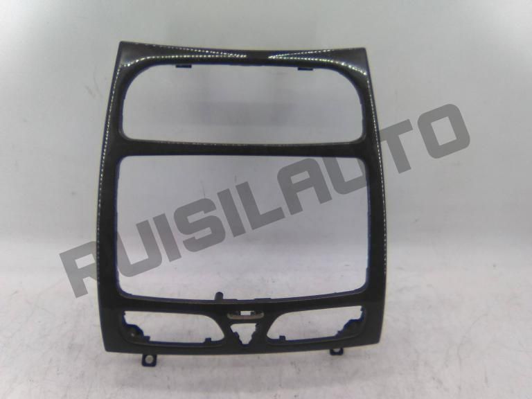 Moldura Comutador Sofagem / Climatronic A20368_04639 Mercedes C