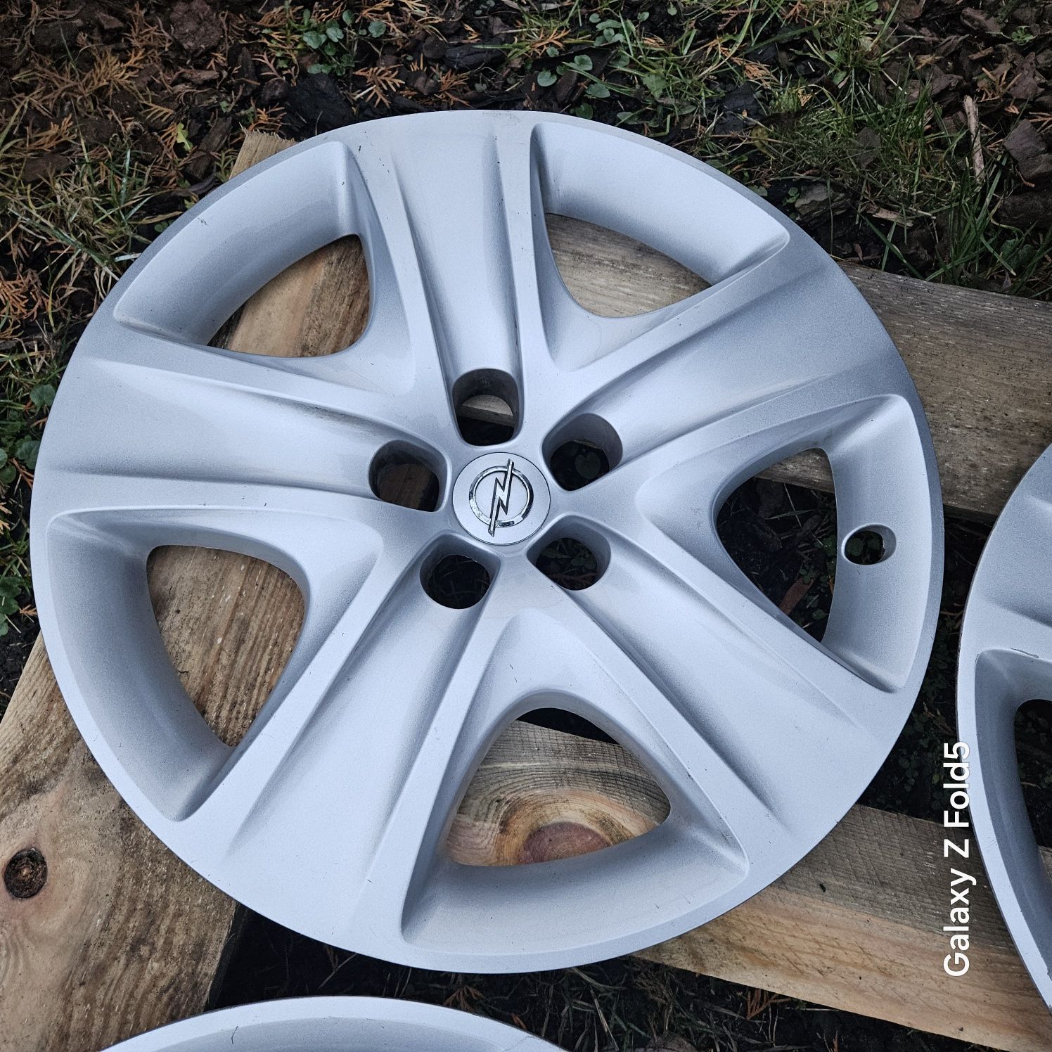Kołpaki strukturalne 17 Opel Astra J Zafira C 5x115