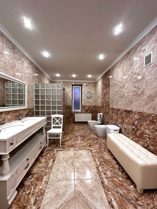 В продаже  Дом с ремонтом и мебелью . Предложение от Хозяина.