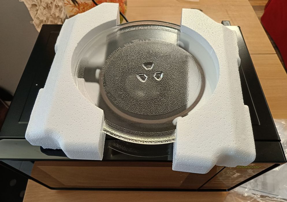 Мікрохвильова піч