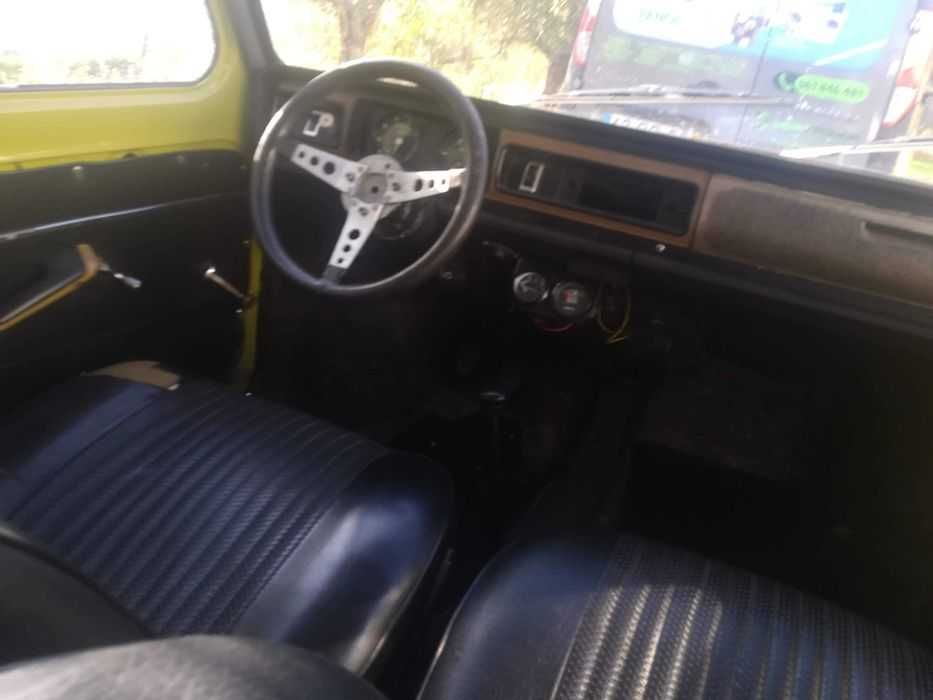 Simca 1000 Ls com inspeção