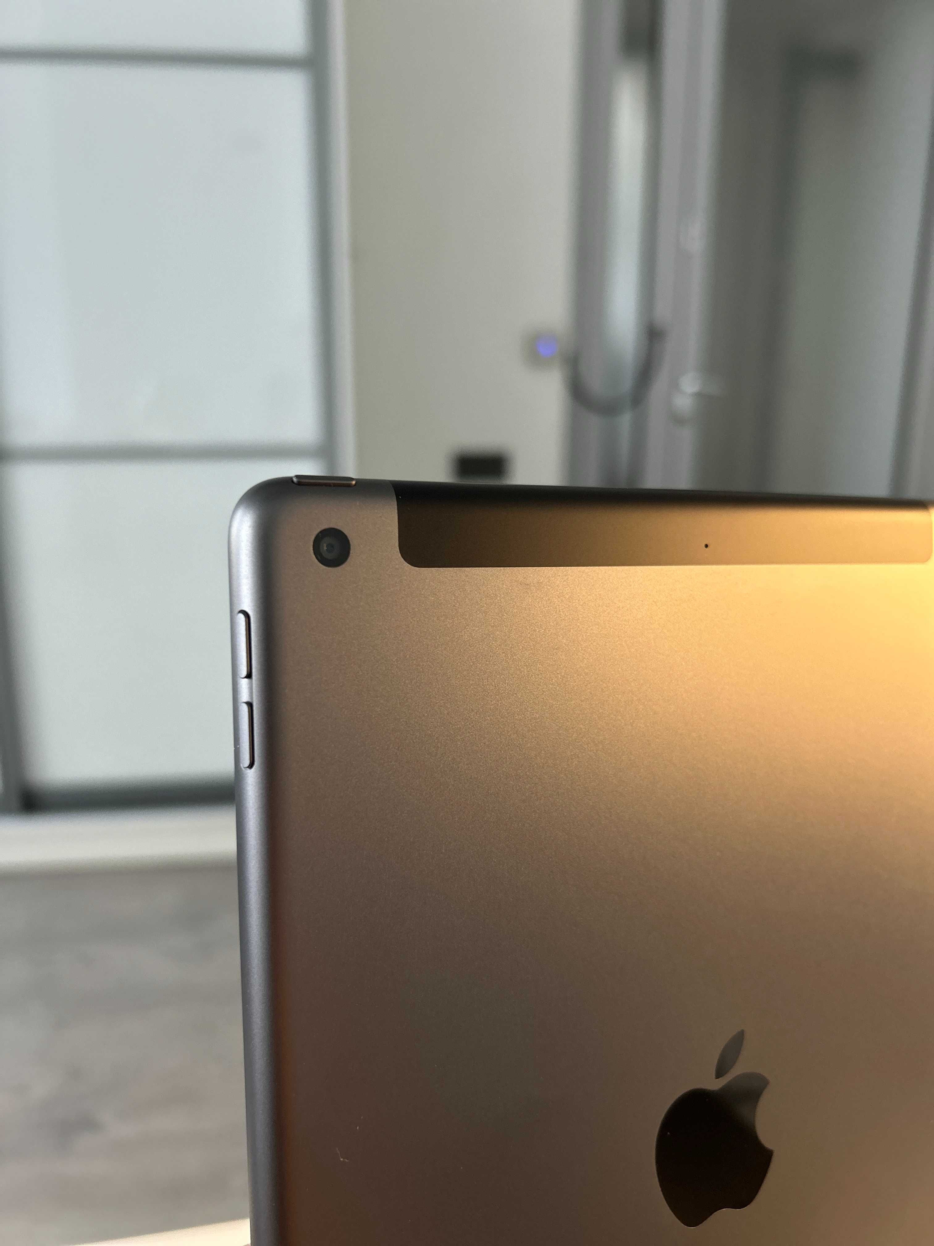 Оплата частинами! Планшет Apple iPad (2022) 64Gb (MK663) Space Gray