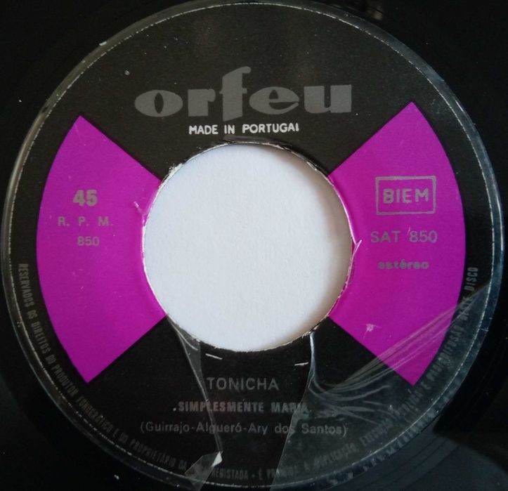 Tonicha	- - - - -	Parole, Parole	- - - - -	Single