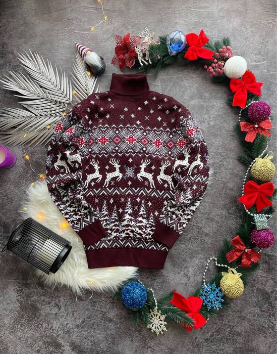Світер з оленями Новорічний світер