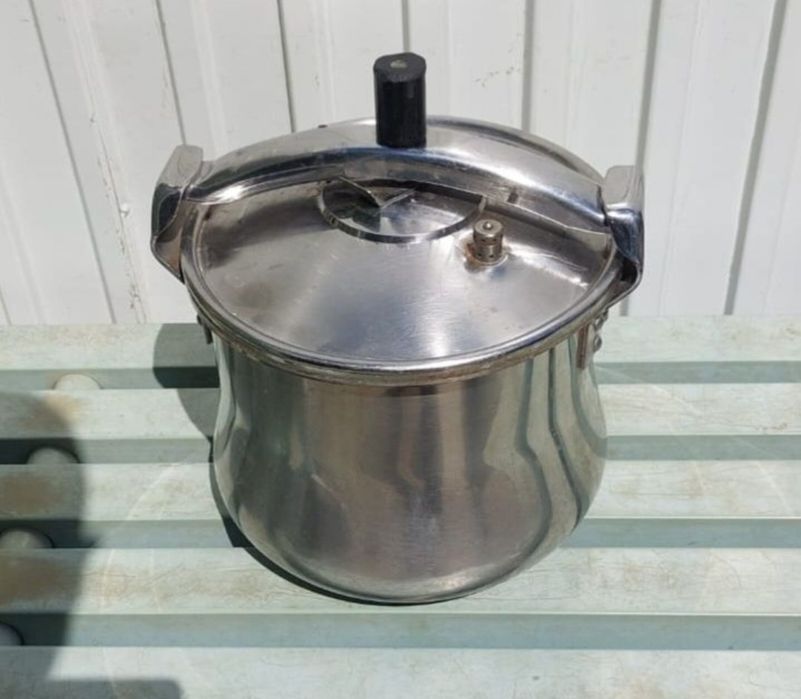 Conjunto de panelas de pressão - Almada