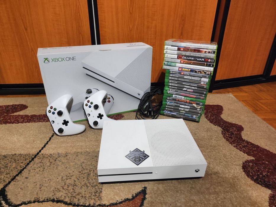 Xbox One S HDR 500gb 2 pady 25 gier