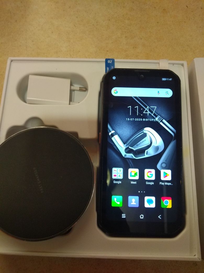 Продам захищений смартфон