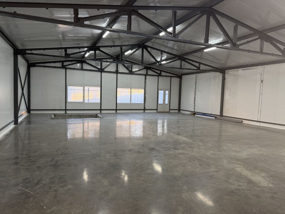 Сдаеться помещение свободного назначения 180 м², на 6 сотках земли