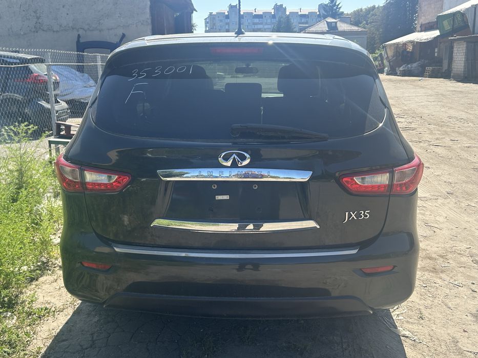 Продам Infiniti JX35 2013