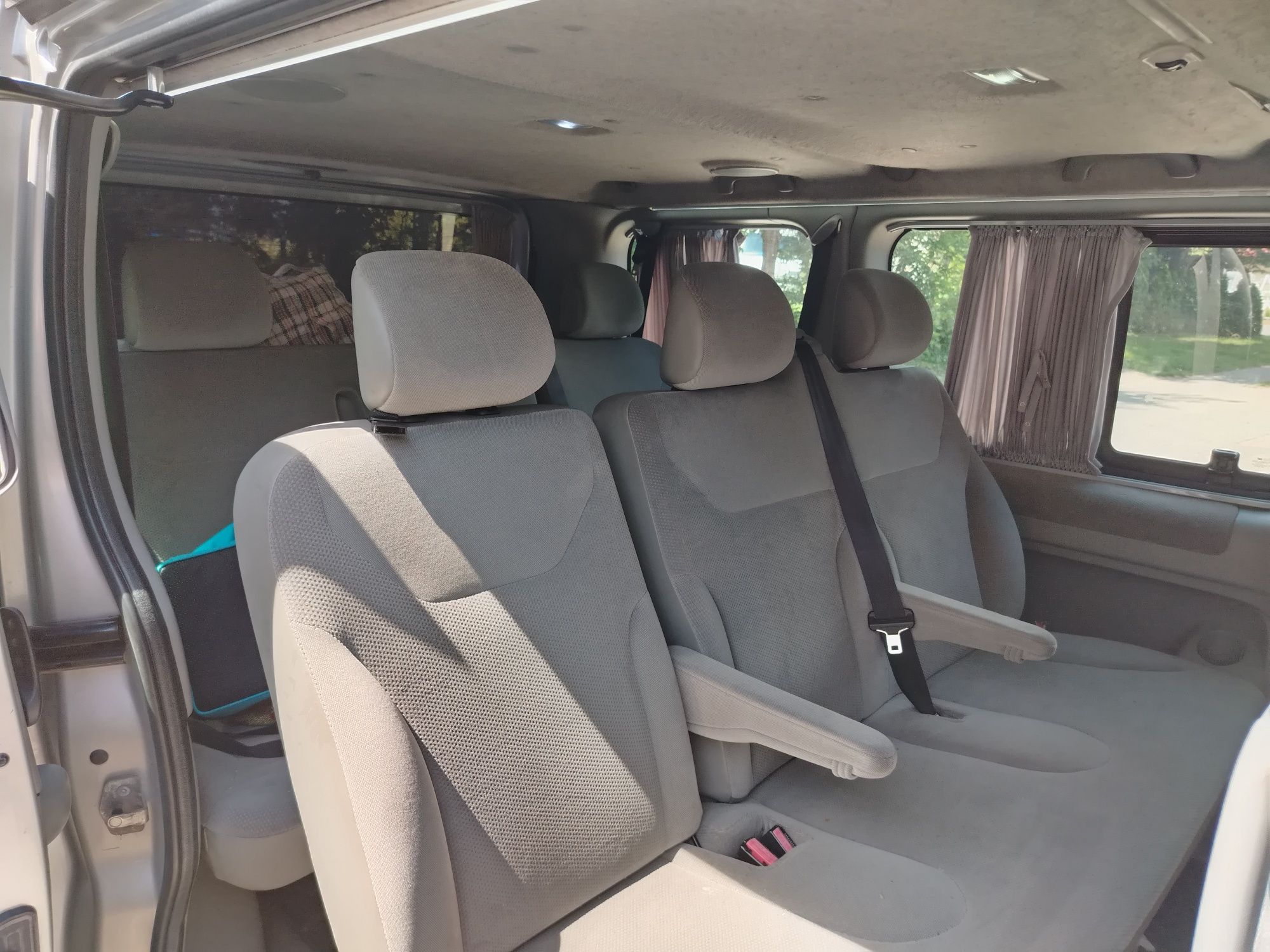 Opel Vivaro 2.5 CDTI