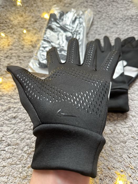 Теплі рукавиці Nike hyperwarm