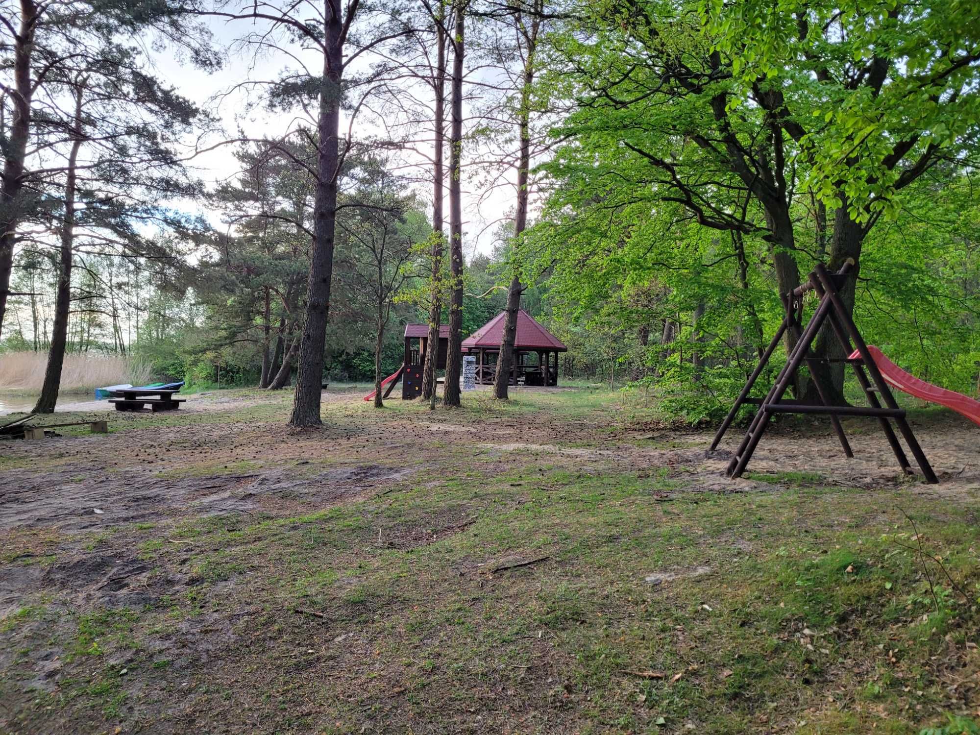 Domek 69 z sauną i kominkiem nad jeziorem Wierzchowo 6os+ mały domek