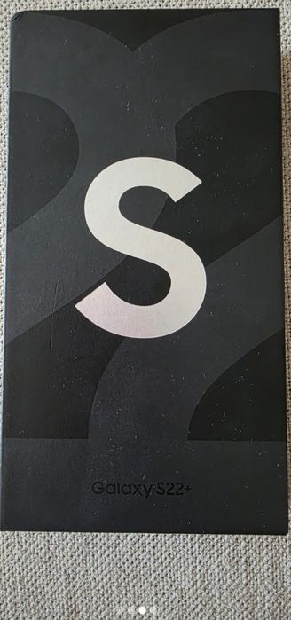 Samaung Galaxy S22 PLUS
