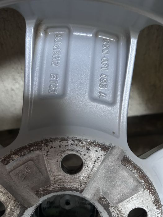 Зимні шини Continental Viking Contact 8 195/65 r15