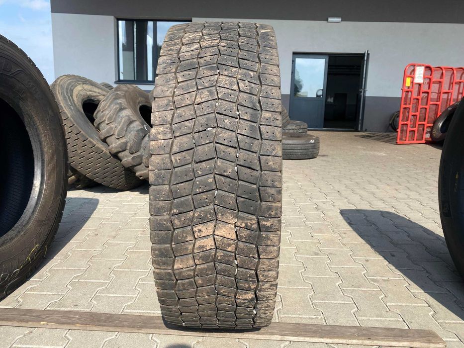 315/70R22.5 Opona PNEU LAURENT PLDE MW 3D 9-10mm Napęd