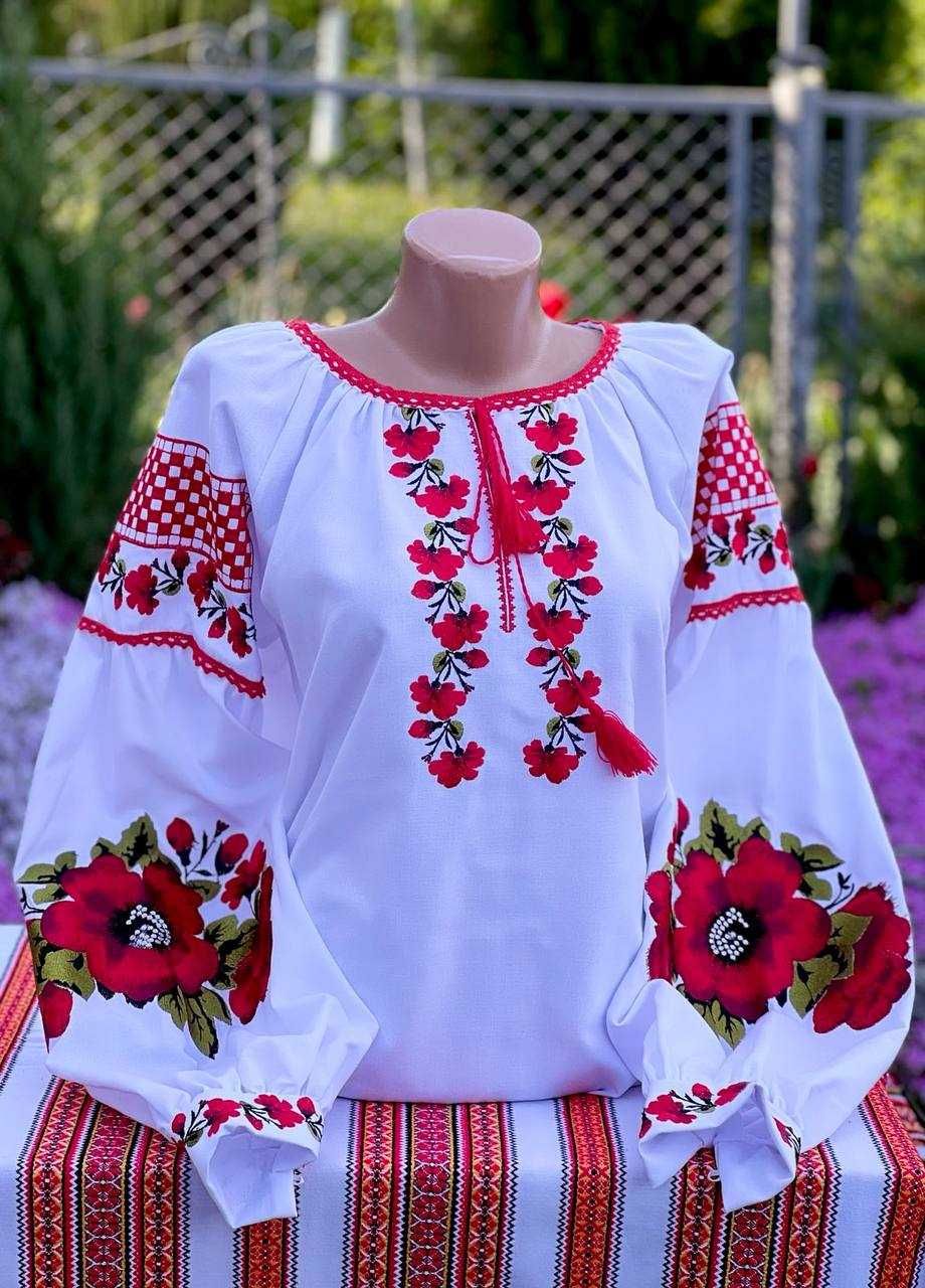 Чудові Жіночі Вишиванки