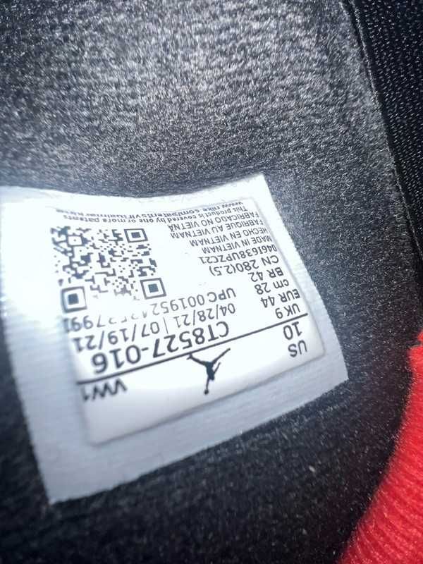 Jordan 4 Retro Red Thunder R.43