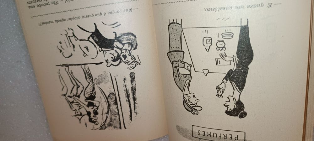 2 antigos livros BD crônica alegre e o mundo ri