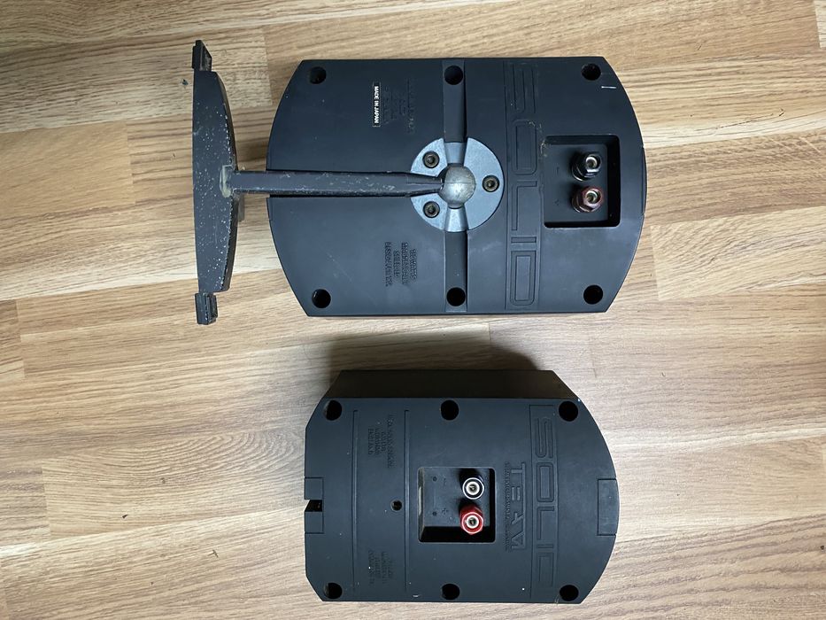 B&W Solid Columns64550709458049124