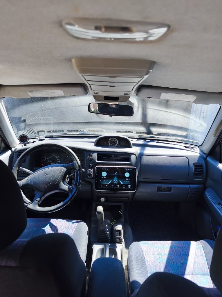 Mitsubishi Pajero Sportwagon