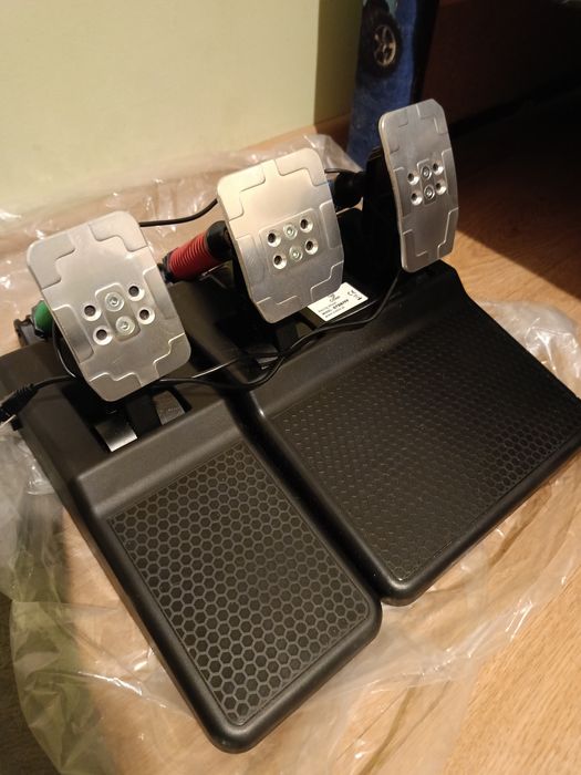 Sprzedam (Nową) kierownicę Cobra GT987FF PRO