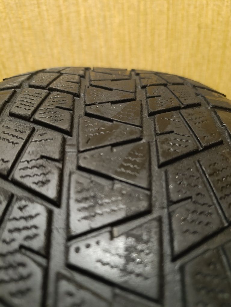 Резина Blizzak P 245/55 r19 103r