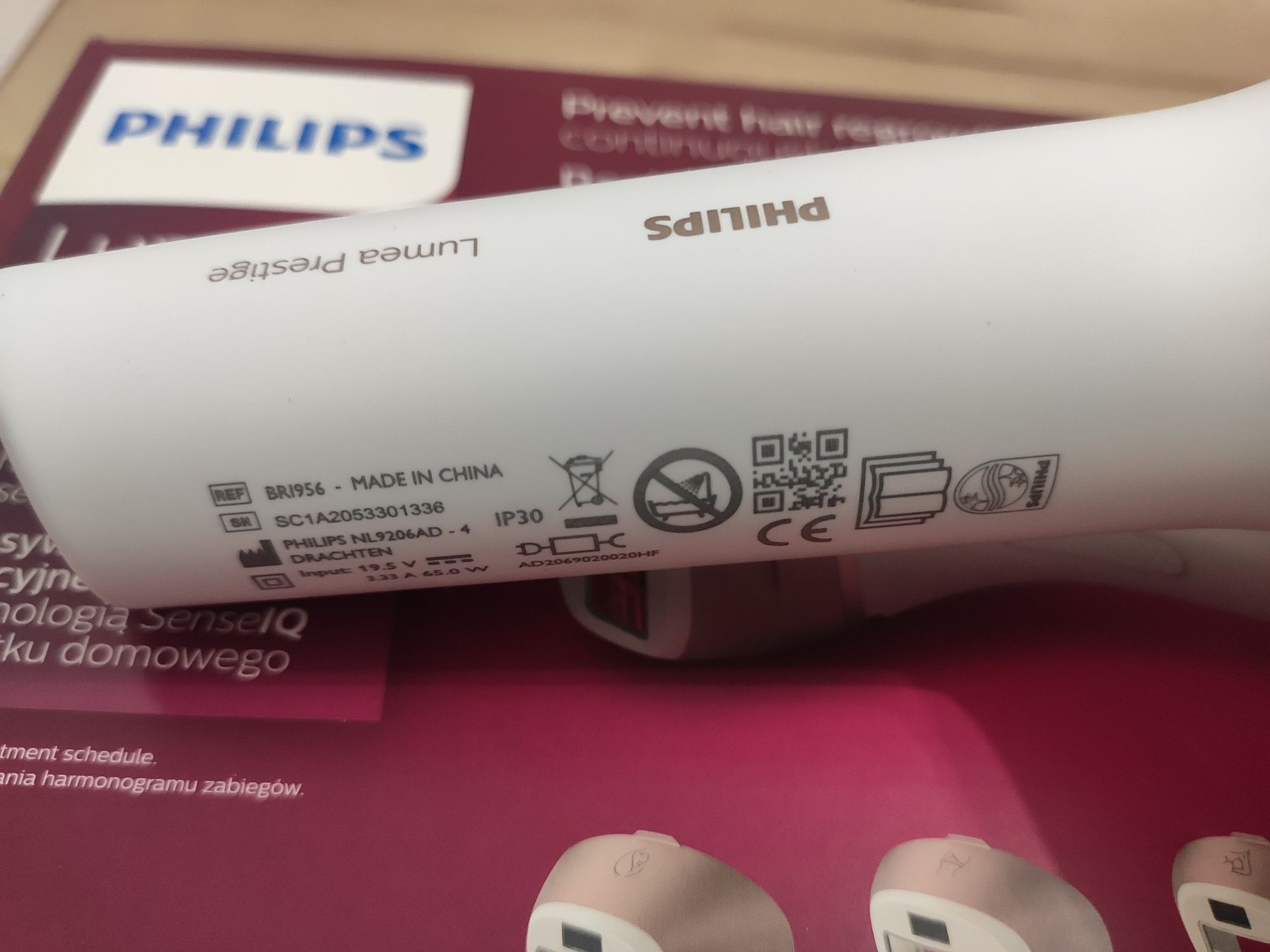 Philips bri956/00 lumea prestige depilator laserowy z 4 nakładkami