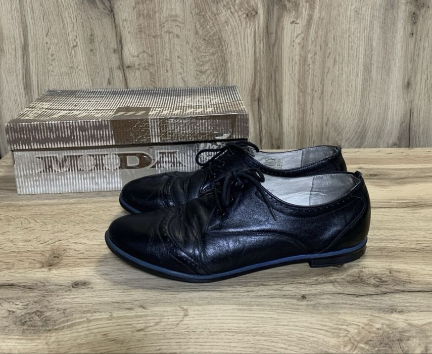 Туфлі MIDA жіночі (натуральна шкіра, р. 38-39)