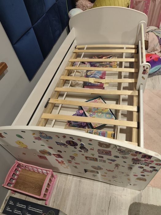 Oddam za darmo łóżko bez materaca