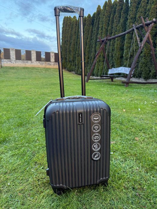 Валіза дорожня на 4х колесах Чемодан з полікарбонату 38л 63л 97л WINGS