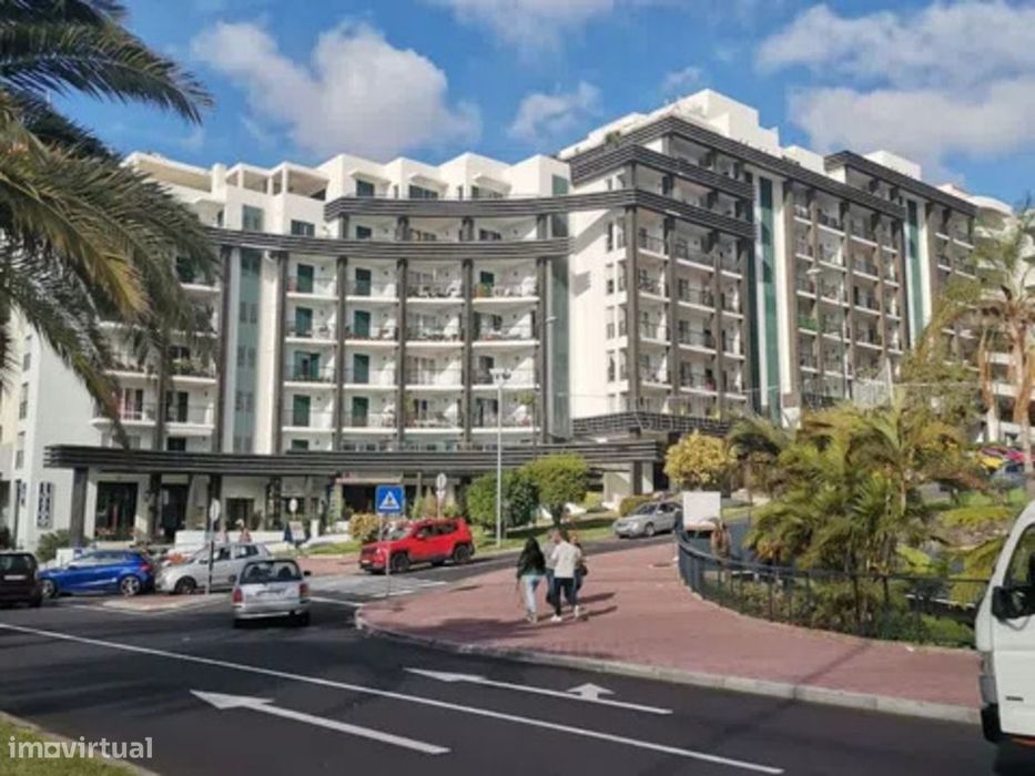 Apartamento T2 Mobilado perto Forum Madeira