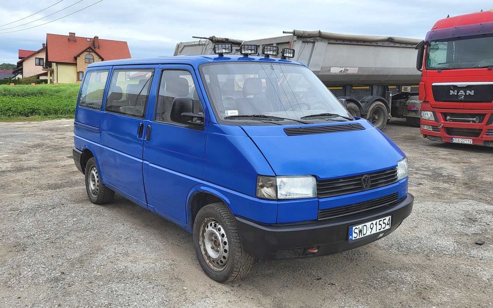 Volkswagen Transporter T4 Syncro 4x4 2,4 D 9 osobowy ZADBANY ma moc