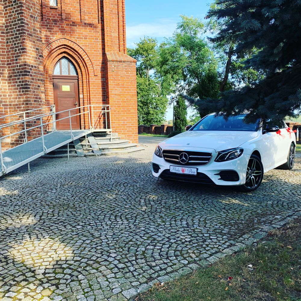 Auto do ślubu. Mercedes W213 do wynajęcia na ślub.