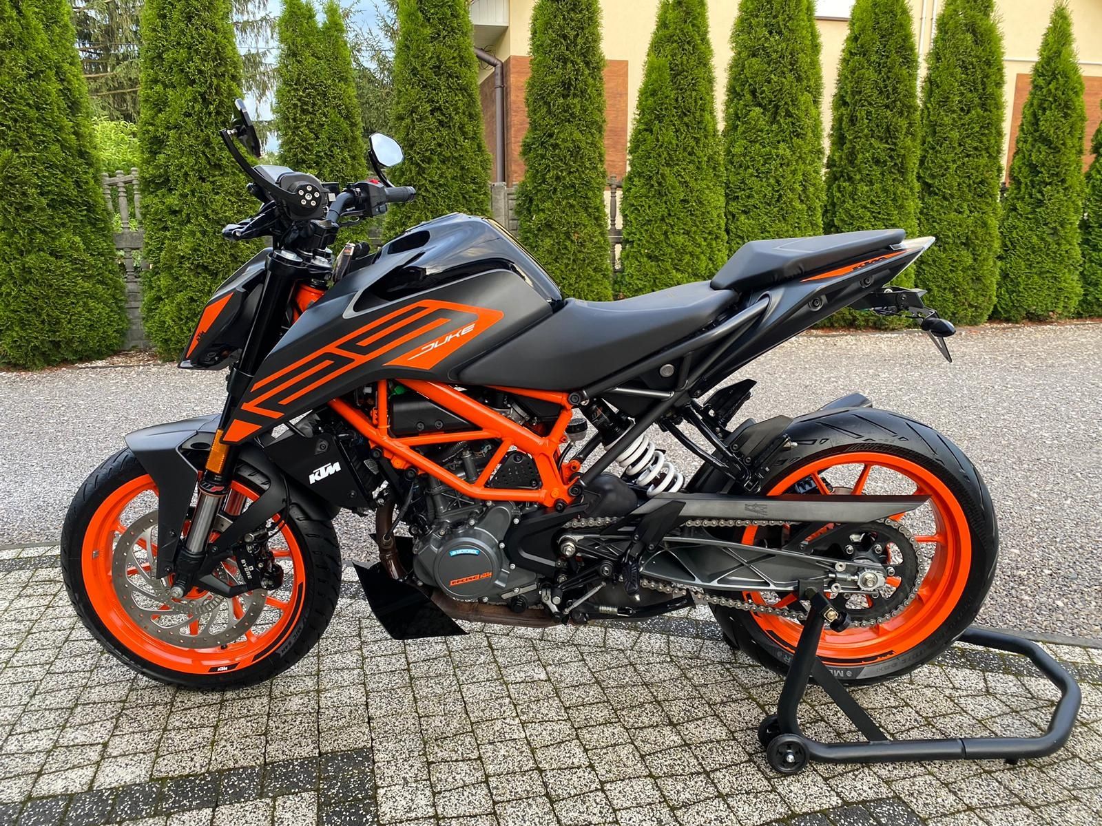 KTM Duke 125 ABS 2021r NOWY MODEL AKRAPOVIC 12.000km IDEALNY kat.b a1