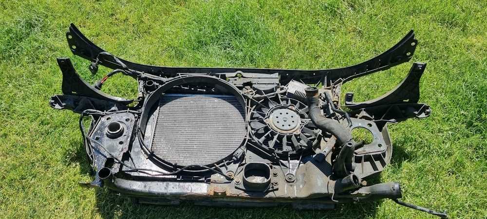 Pas przedni wzmocnienie czołowe kompletny audi a4 b6 2.5 tdi