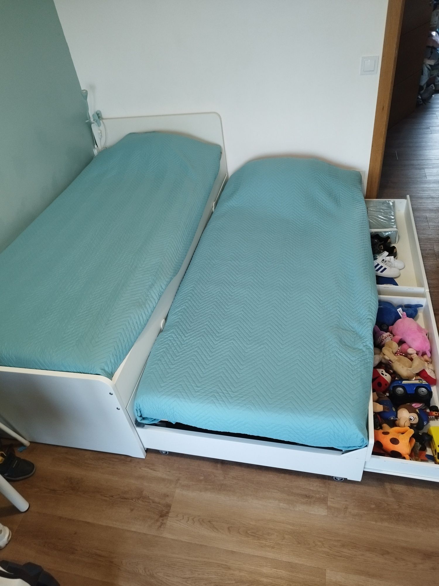 Cama dupla släkt ikea
