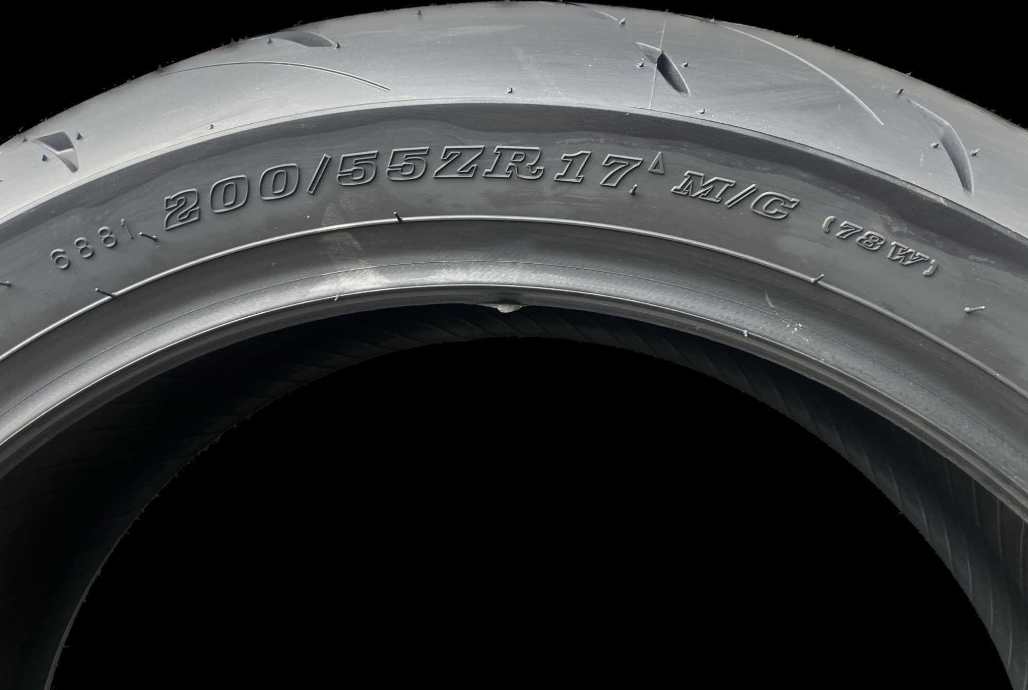 200/55ZR17 Dunlop Sportmax Roadsport 2 78W Aprilia RSV Tuono BMW M S