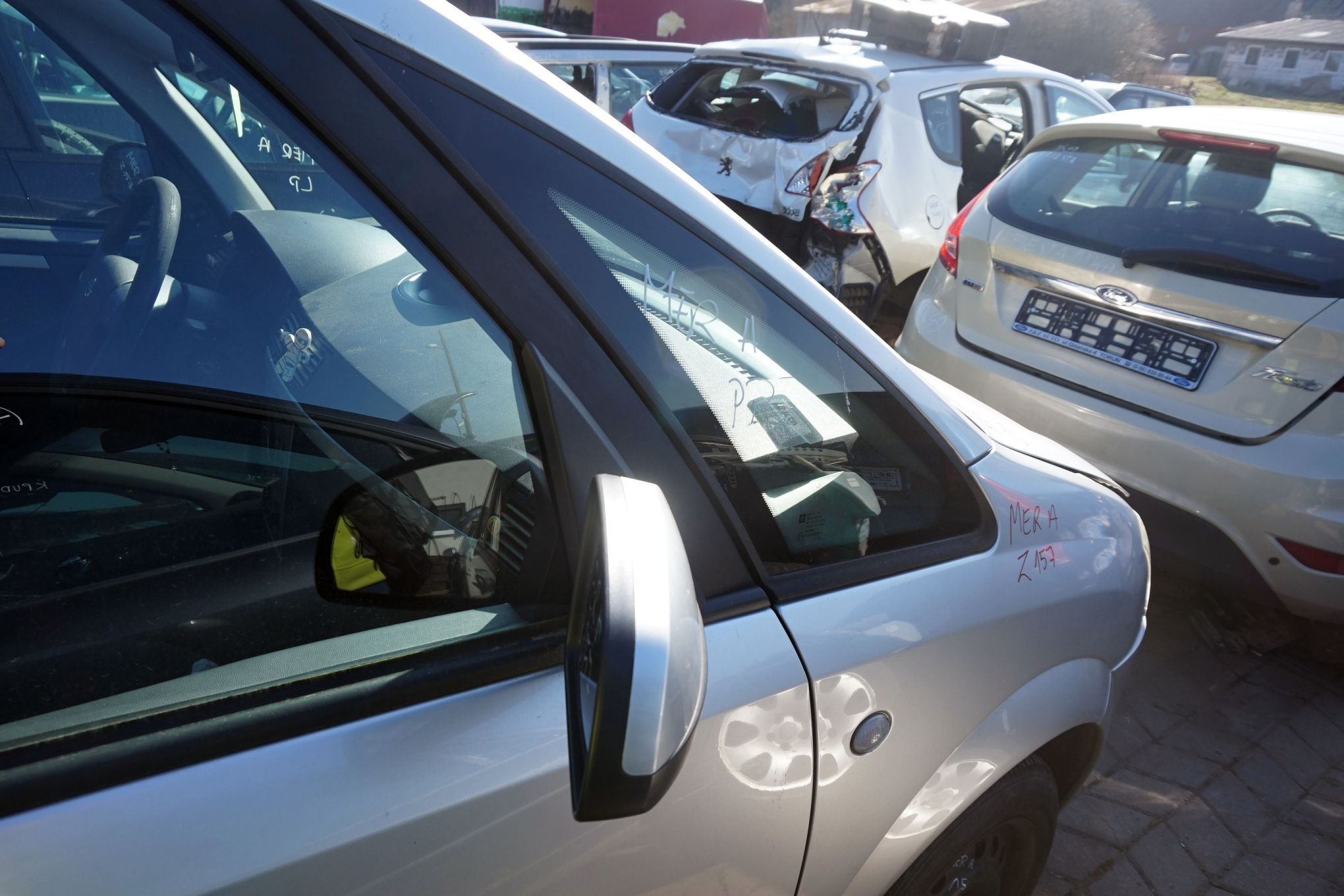 SZYBA KAROSERYJNA PRZEDNIA PRAWA BOCZNA MERIVA A 13115533 13115531 OPEL 2003-2005