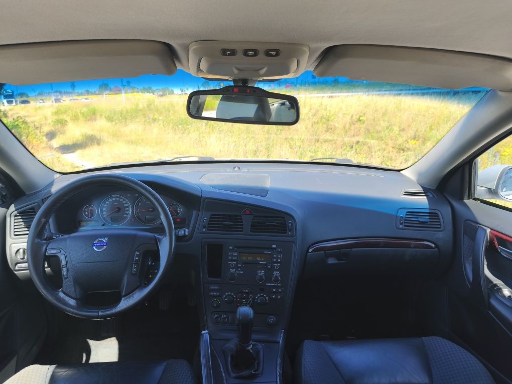 Volvo  V70 I 2.4