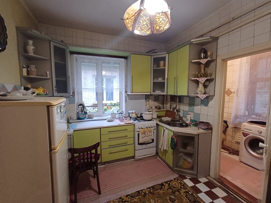 Продаж гарного будинку з усіма зручностями, земля приват є бункер