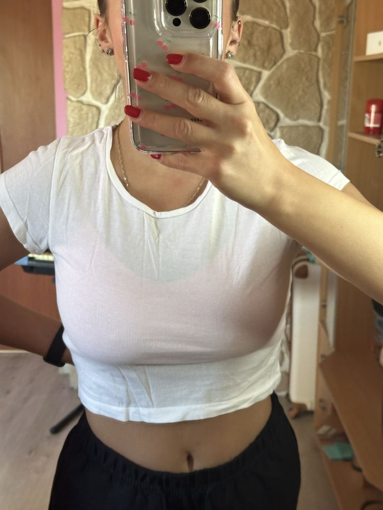 Biały crop top na krótki rękaw Cropp 36 S