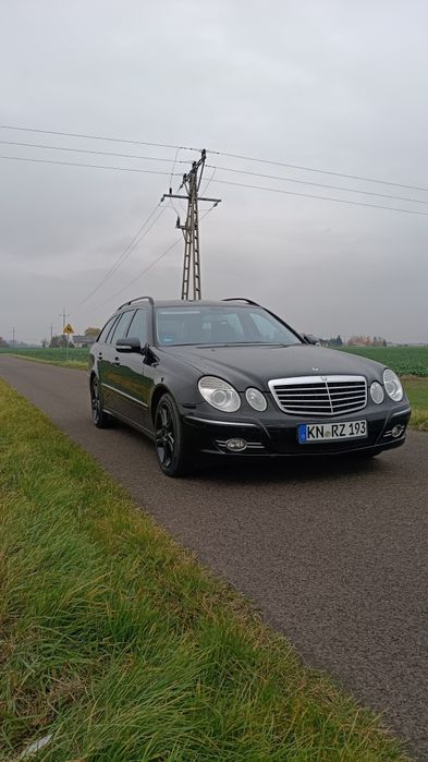 Mercedes E-klasa W211 E320 3.0 V6 z Niemiec
