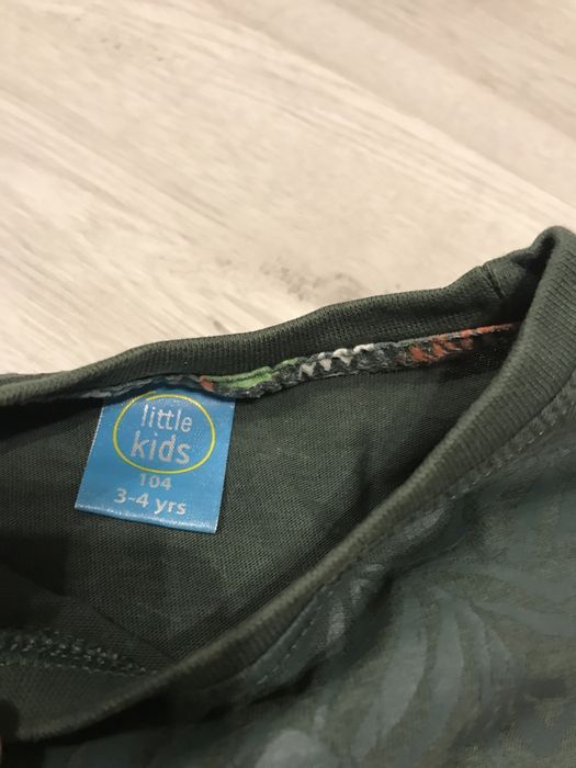 Koszulka krótki rękaw rozm. 104.