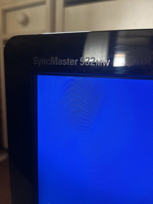 Samsung SyncMaster 932MW — монитор/мини-ТВ 19″, отличный внешний вид,