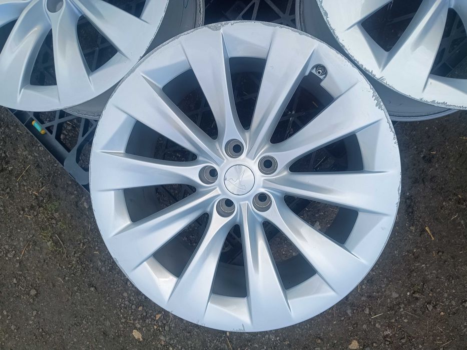 Alufelgi Tesla 20'' 5x120