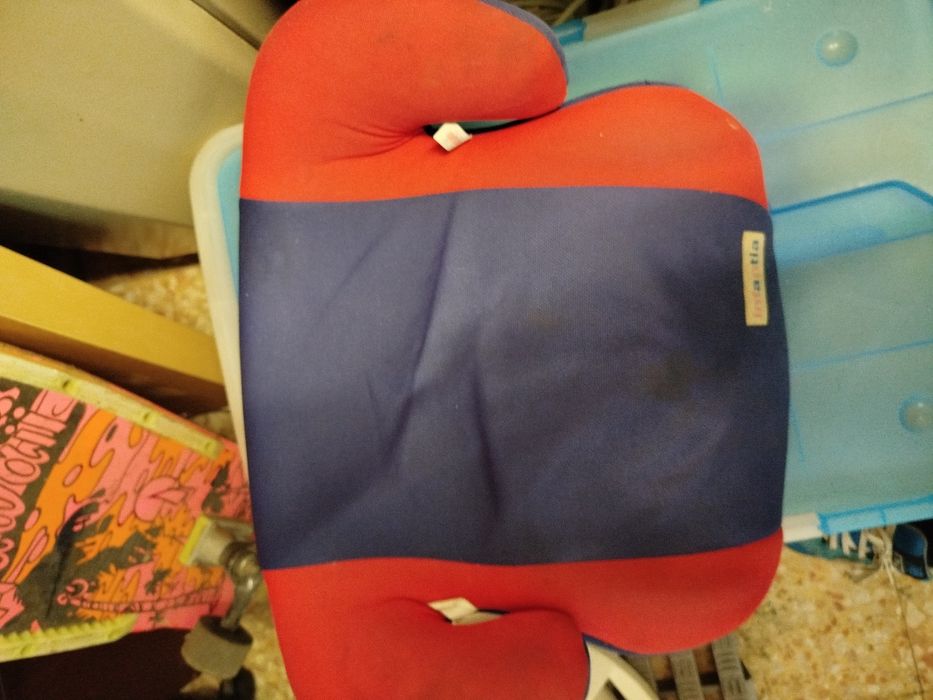 Banco de criança para carro