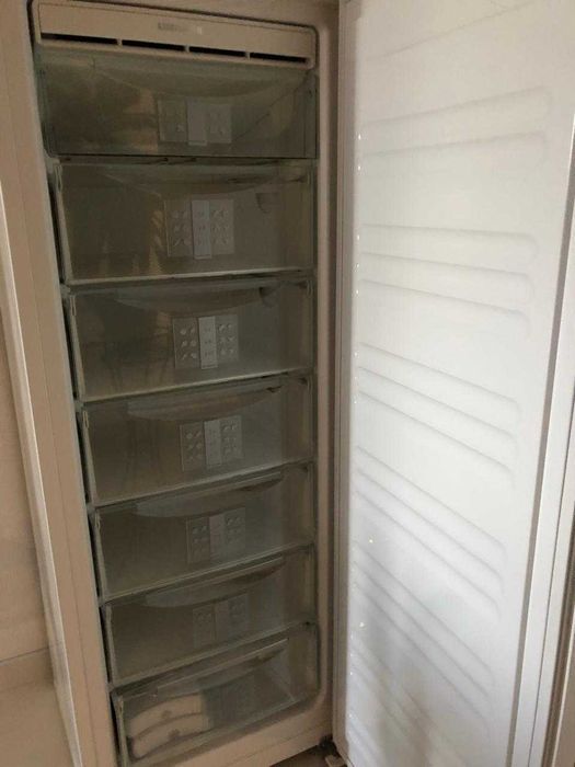 Морозильна камера Liebherr GN 2723 (б/у)