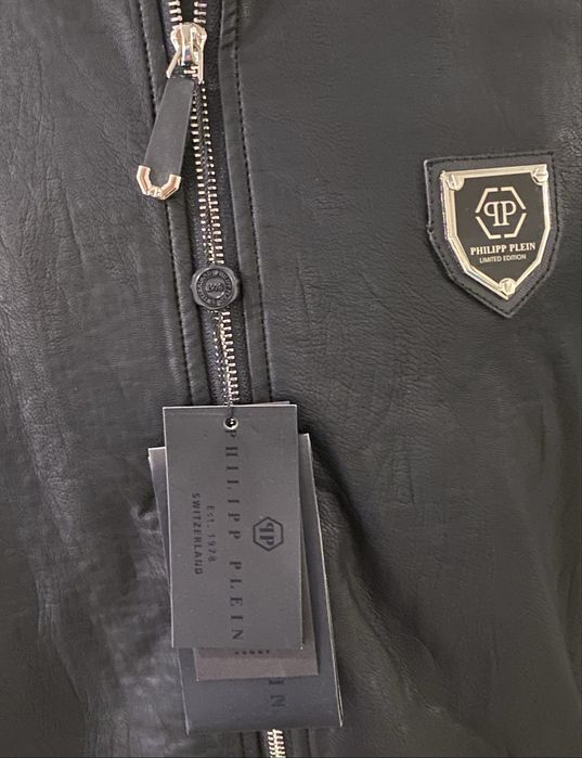 Philipp Plein класическая, кожаная куртка размеры M,L,XL,XXL