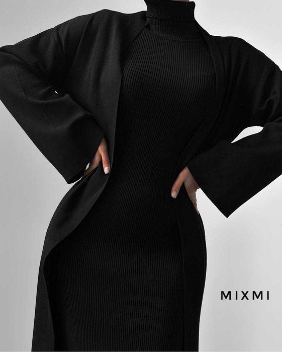 Плаття з теплої трикотажної тканини