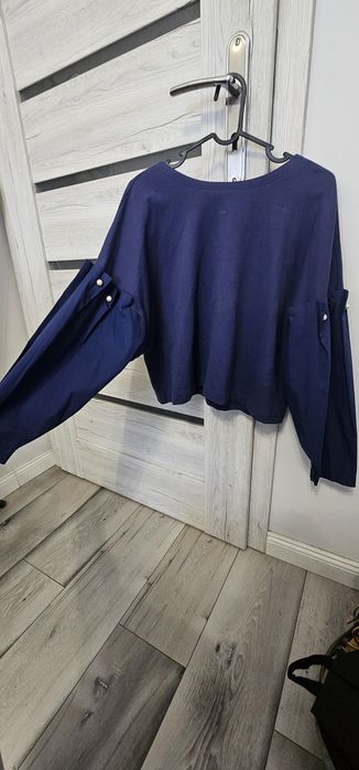 Bluza z perełkami